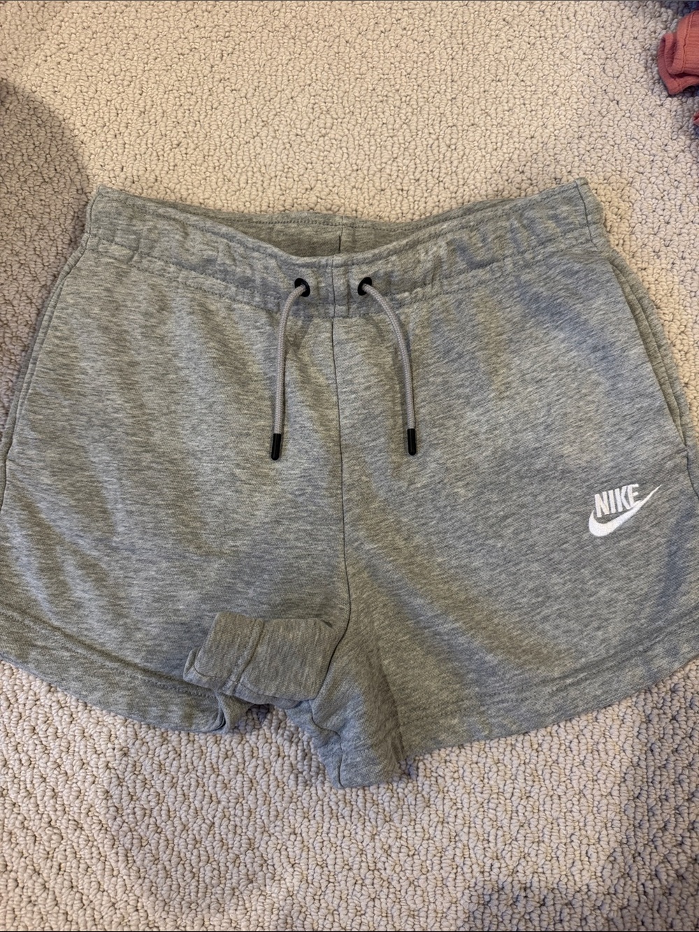 Nike Women’s Light Gray Fleece Drawstring Athletic Shorts